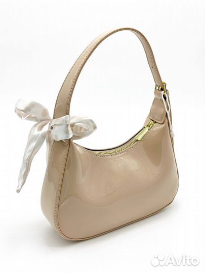 Сумка лаковая