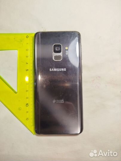Samsung Galaxy S9, 4/128 ГБ