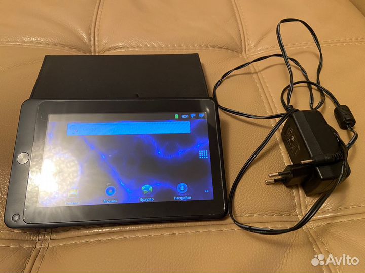 Планшет Enot V121m