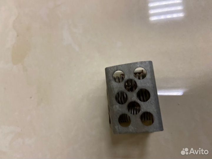 Резистор печки Opel Omega 25 X20XEV 1998