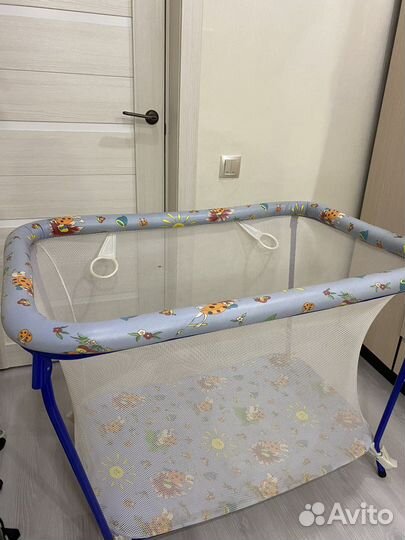 Манеж детский складной