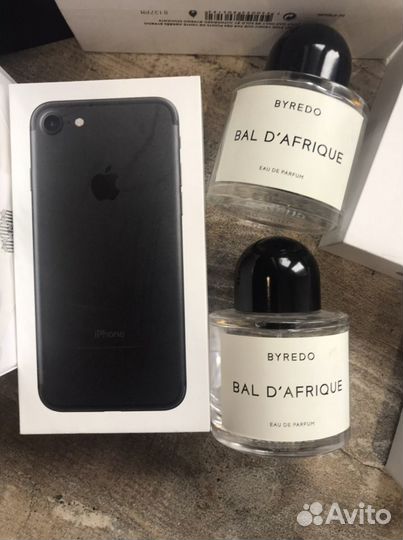 Корбки от духов и телефонов