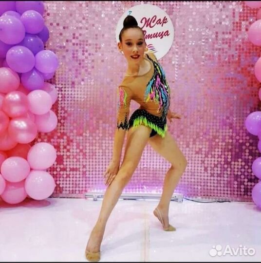 Купальник для художественной гимнастики