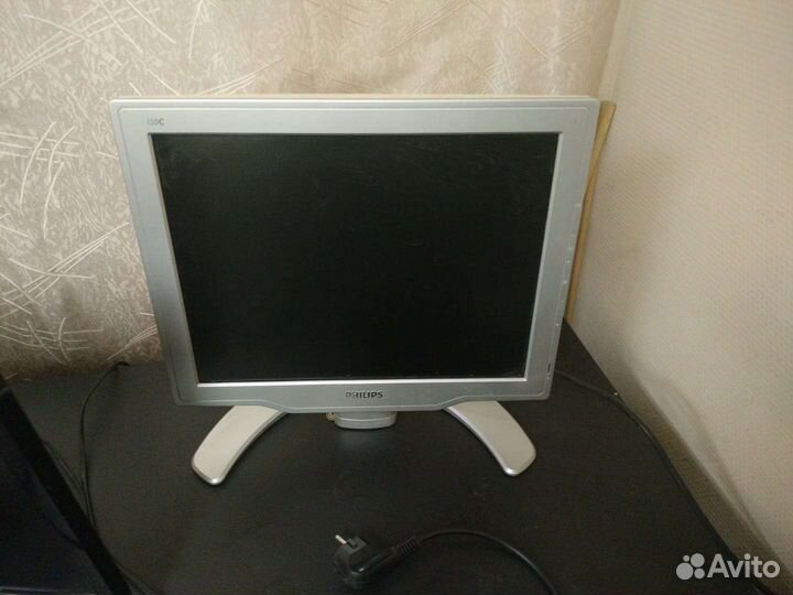Монитор Philips 150cs