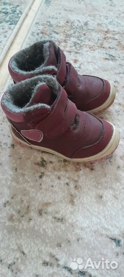Ботинки на девочку 24 размер
