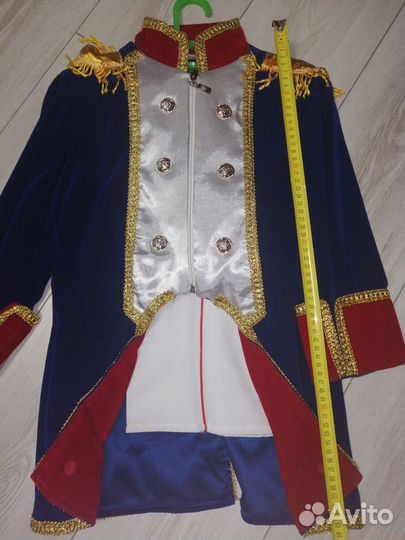 Костюм офицера