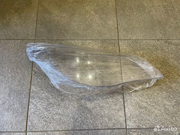 Стекло фары правое Bmw 5-Series E60