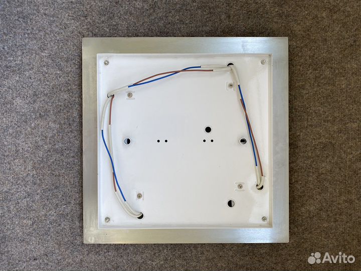 Светильник потолочный