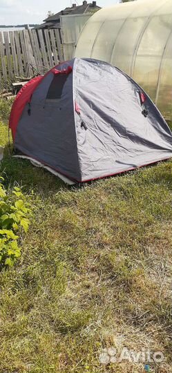 Палатка туристическая 2 местная бу