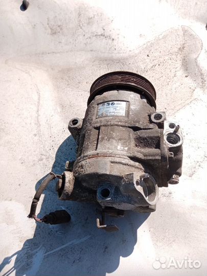 Компрессор кондиционера Skoda Fabia хэтчбек 1