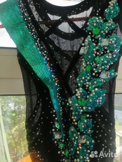 Купальник для художественной гимнастики