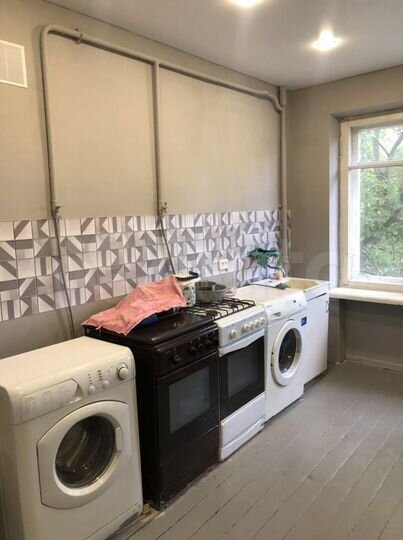 Комната 13 м² в 5-к., 4/5 эт.