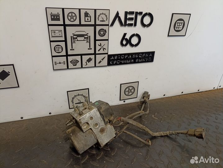 Блок ABS (насос) для Nissan Maxima A32