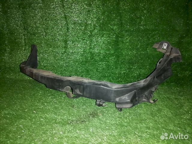 Планка под фары передняя правая 51647116707 BMW 3