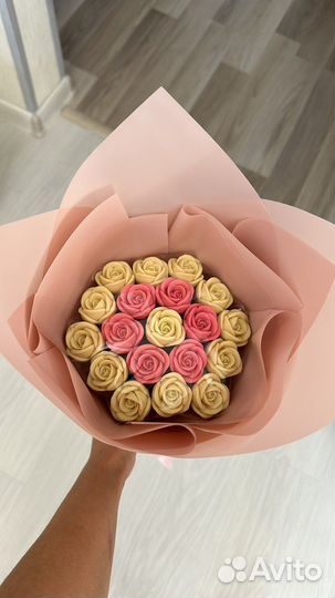 Шоколадные букеты, клубника в шоколаде