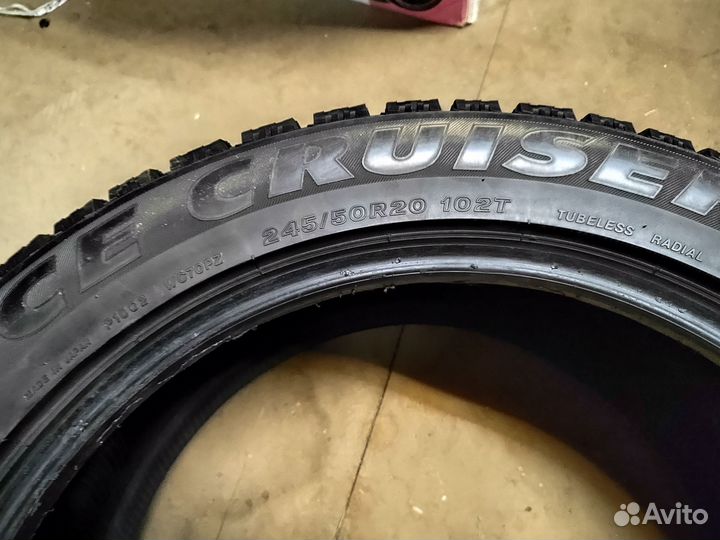 Bridgestone Ice Cruiser 7000 245/50 R20 102T