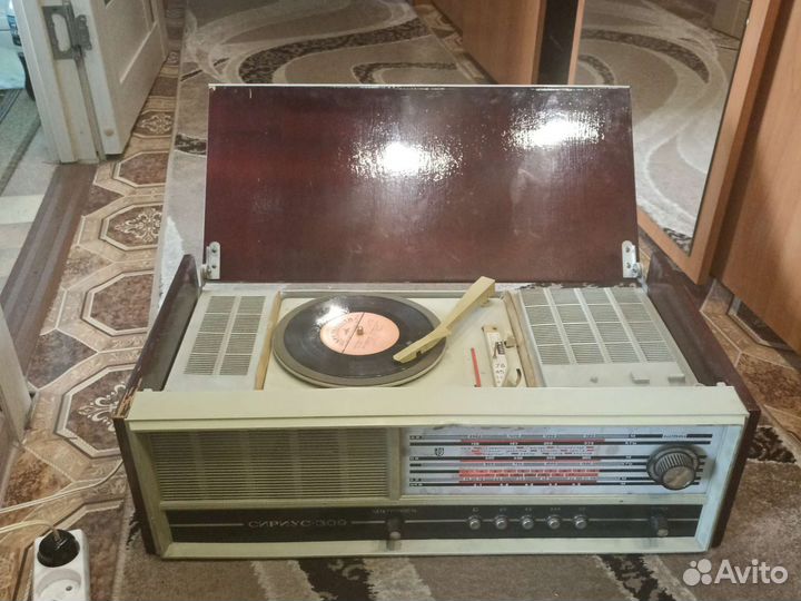 Ламповая радиола Сириус 309