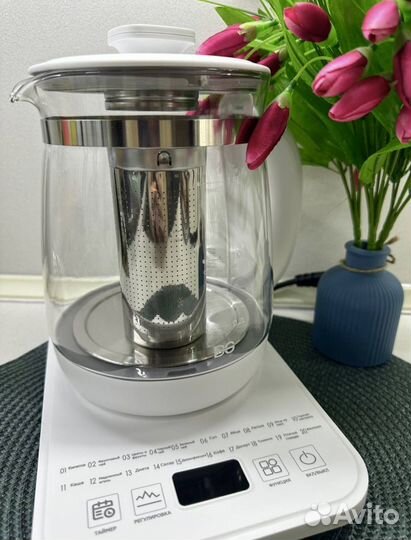 Чайник электрический с подогревом новый