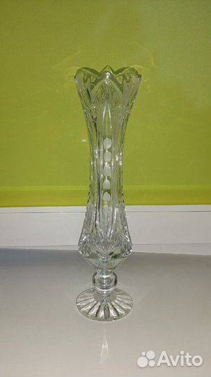 Хрустальная ваза