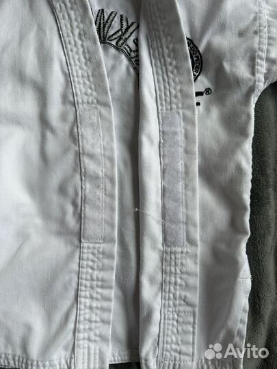 Форма и экипировка для тхэквондо