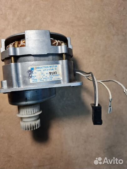 Эл.двиг. с редукторлм и вентил