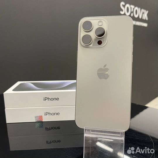 iPhone 15 Pro Max, 256 ГБ