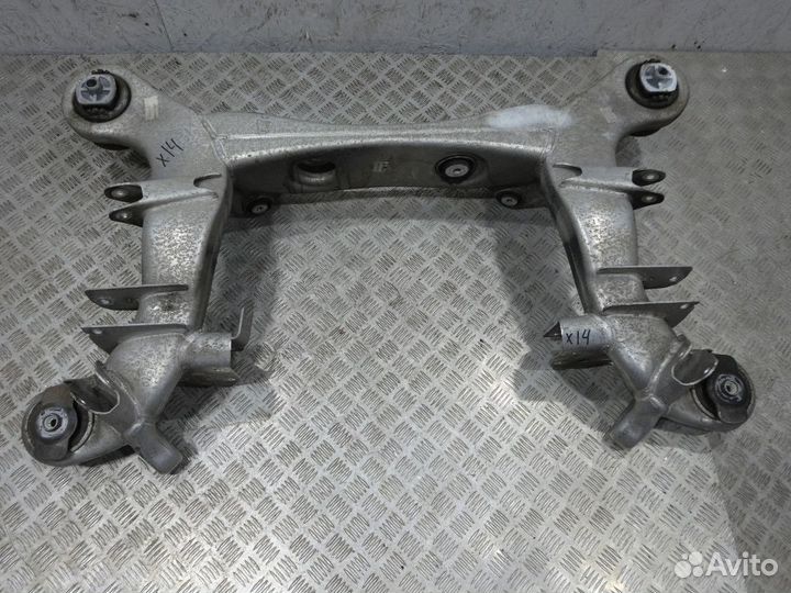 Подрамник задний Мерседес W222