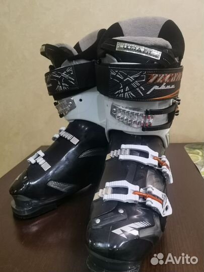 Горнолыжные ботинки