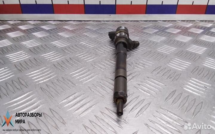 Форсунка Hyundai Tucson 2006 3380027400