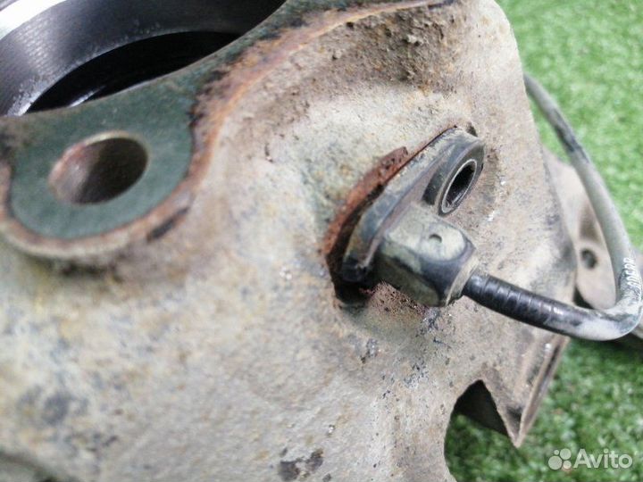 Кулак поворотный задний левый Kia Ceed JD G4FG