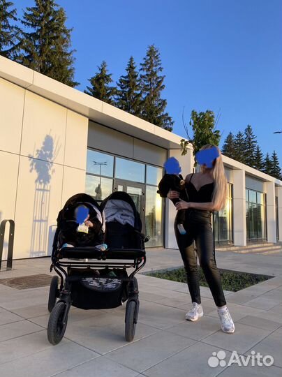 Коляска для двойни