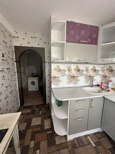 3-к. квартира, 60 м², 3/9 эт.