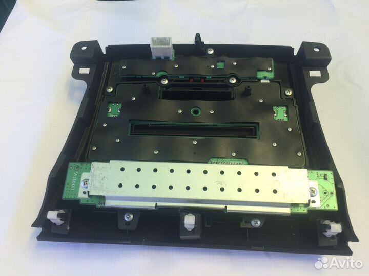 Панель управл. магнитолой Mitsubishi Outlander XL