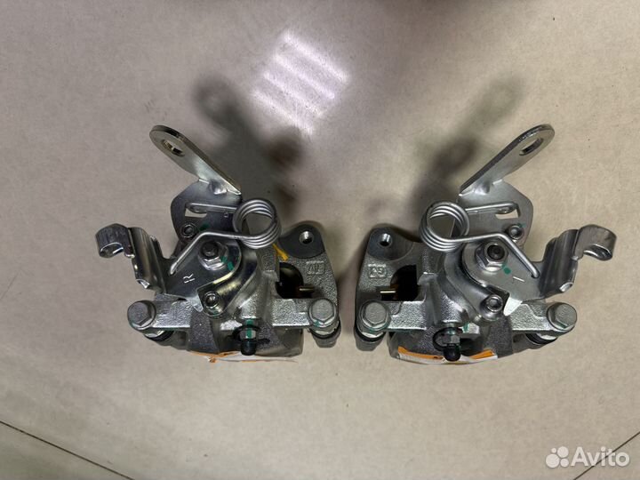 Суппорт задний Geely emgrand ec7 fe3