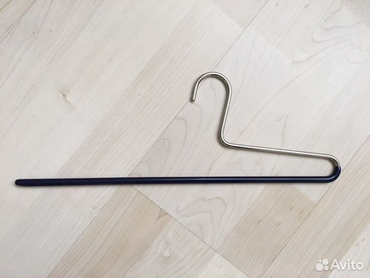 Вешалка / плечики / вешало