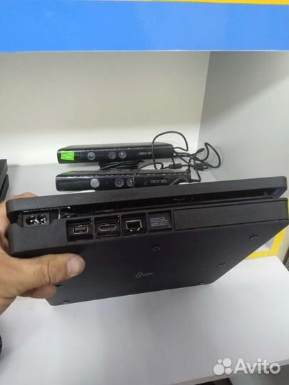 Sony PS4 slim 1tb подписка ps plus premium