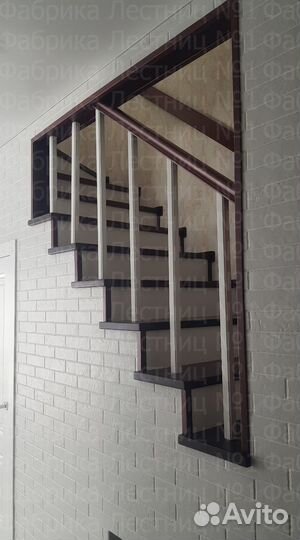 Лестница на металлическом каркасе