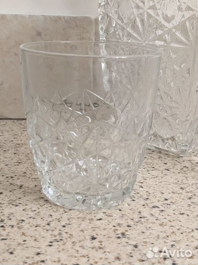 Штоф+6 стаканов(новый).Чайник фарфор ссср(новый)