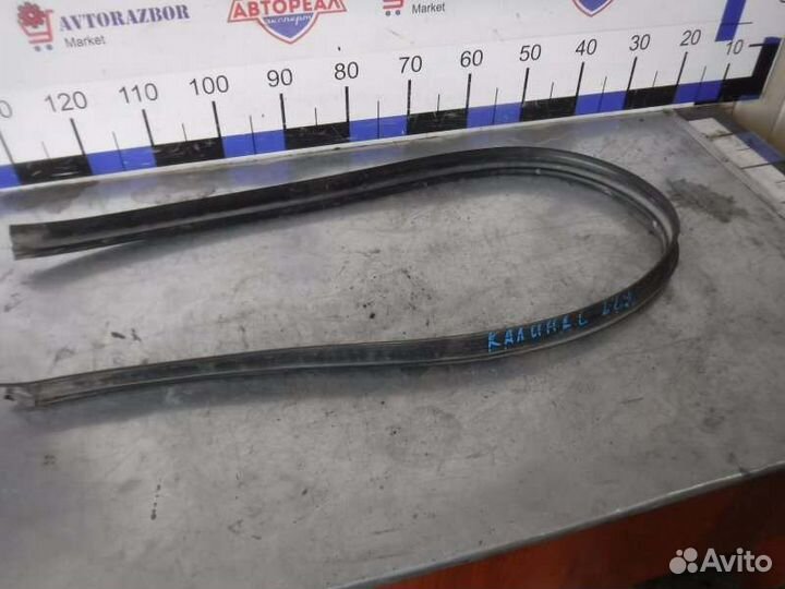 Уплотнитель верхний левый Лада Калина 21114 2007