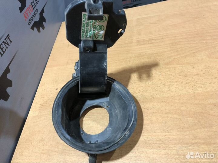 Лючок бензобака Renault Fluence