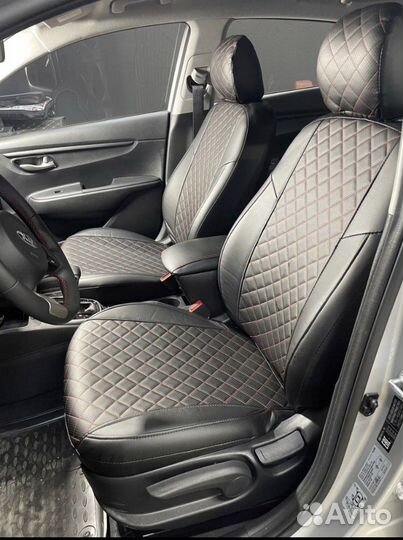 Автомобильные чехлы из экокожи