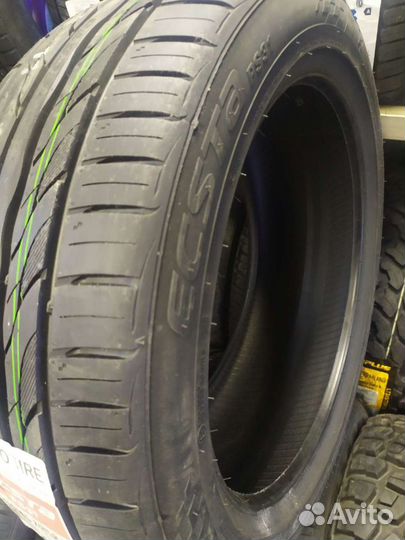 Kumho Ecsta PS31 235/45 R18