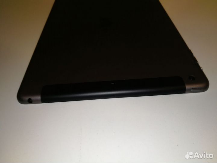 iPad Air A1475 32gb Wi-Fi + Cellular