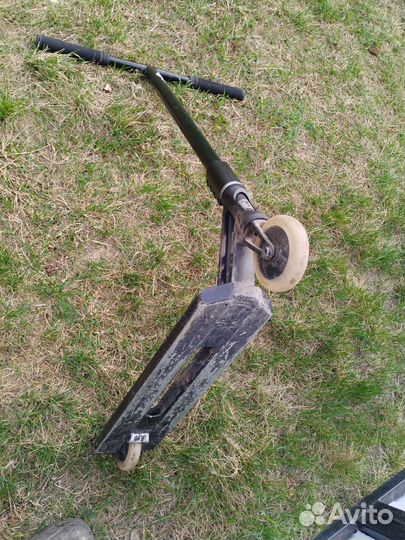 Трюковой самокат