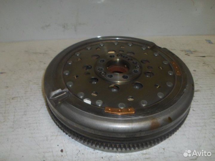 Маховик B-класс W246 (2011—2014) Mercedes-Benz