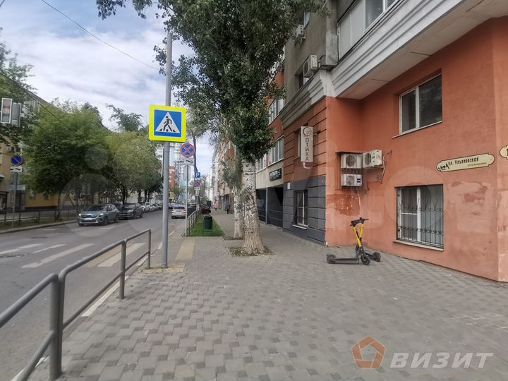 Цокольное помещение около площади Куйбышева