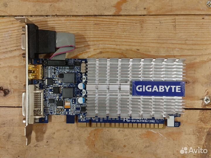 Видеокарты (512 Mb / 1 Gb)