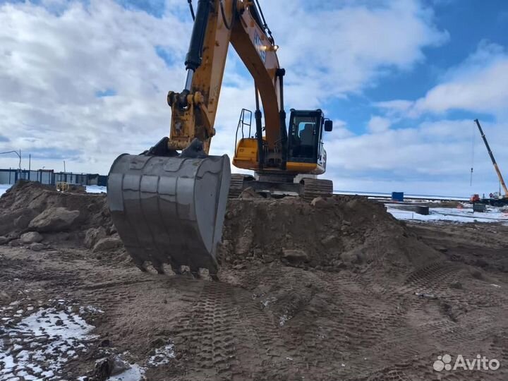 Гусеничный экскаватор JCB JS 370, 2021