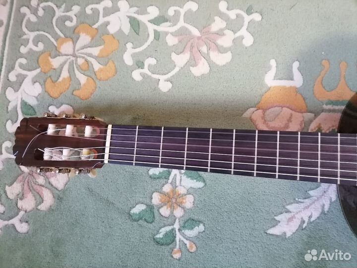 Классическая гитара Ecole Guitare №200