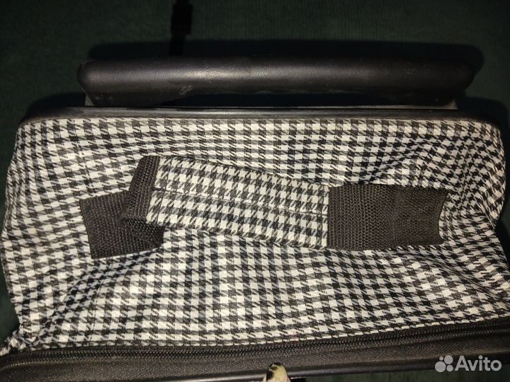 Сумка чемодан на колесах